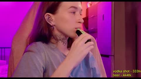 Snapshot of fran_bow chatting on 5, 11, 2025 fran_bow online show from 5, 11, 2025