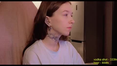 Snapshot of fran_bow chatting on 12, 11, 2025 fran_bow online show from 12, 11, 2025