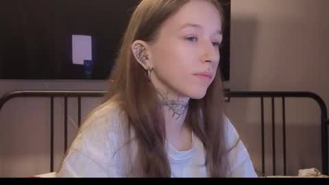 Snapshot of fran_bow chatting on 11, 3, 2026 fran_bow online show from 11, 3, 2026