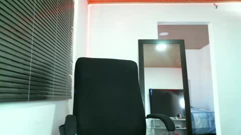 franccesco_699 online show from 14, 1, 2025