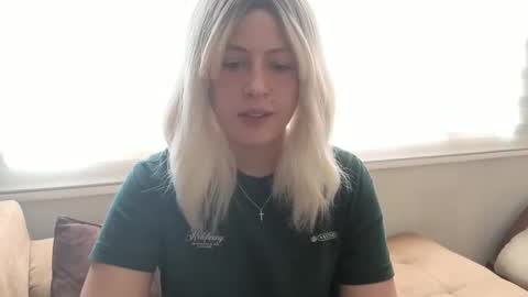 Snapshot of francescaasmith chatting on 11, 9, 2025 Francesca online show from 11, 9, 2025