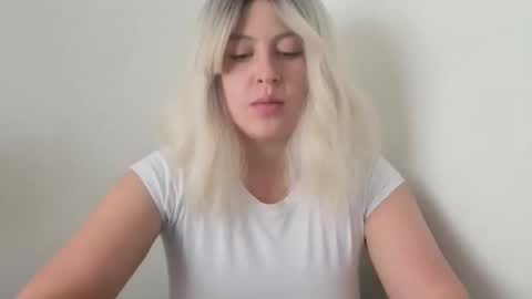 Snapshot of francescaasmith chatting on 24, 10, 2025 Francesca online show from 24, 10, 2025