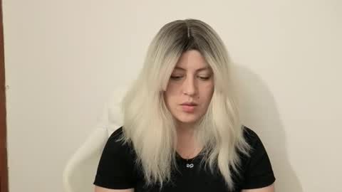 Snapshot of francescaasmith chatting on 1, 4, 2026 Francesca online show from 1, 4, 2026