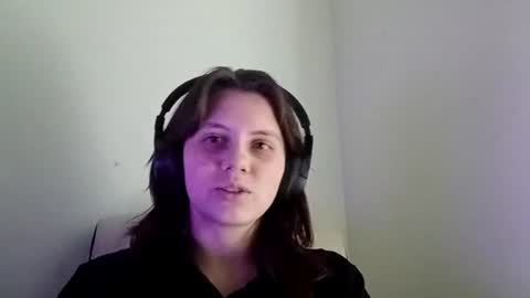 Snapshot of francescabatrez chatting on 17, 6, 2026 Lily online show from 17, 6, 2026