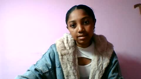 Snapshot of francia333068 chatting on 29, 6, 2026 francia333068 online show from 29, 6, 2026