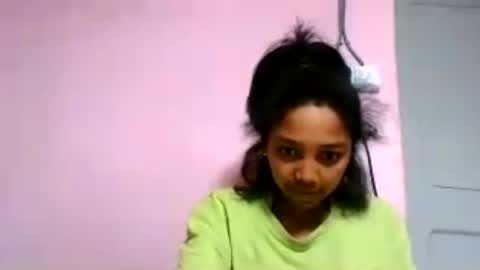 Snapshot of francia333068 chatting on 11, 7, 2026 francia333068 online show from 11, 7, 2026