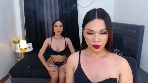Snapshot of francinexcarla chatting on 15, 10, 2025 Francine and Carla online show from 15, 10, 2025