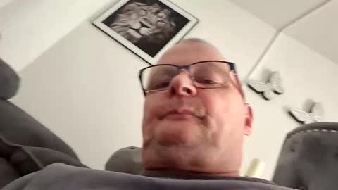 Snapshot of franciscomalin chatting on 8, 3, 2026 franciscomalin online show from 8, 3, 2026