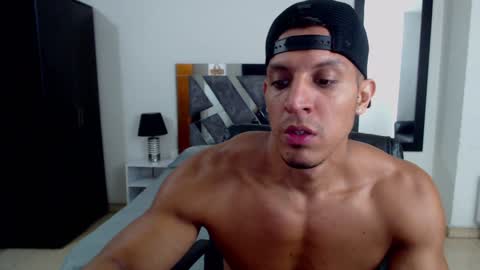 Snapshot of frank_heaven_shore chatting on 30, 12, 2024 Frank online show from 30, 12, 2024