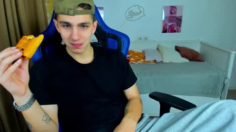 Frank online show from 28, 10, 2025