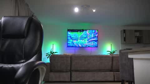 Frank Farrell. Hey remember to give me a thumbs up Ty online show from 17, 1, 2026