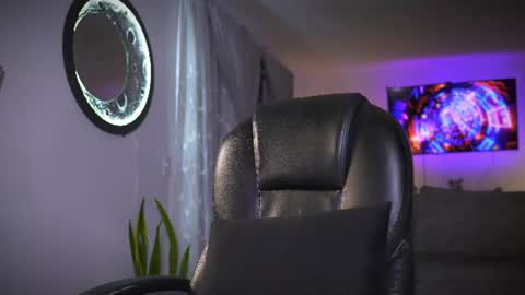 Snapshot of frankfarrellx chatting on 15, 7, 2026 Frank Farrell. Hey remember to give me a thumbs up Ty online show from 15, 7, 2026