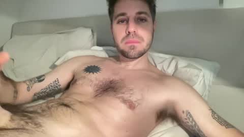 Snapshot of frankybiiig chatting on 20, 2, 2025 thegoodandbiiig online show from 20, 2, 2025