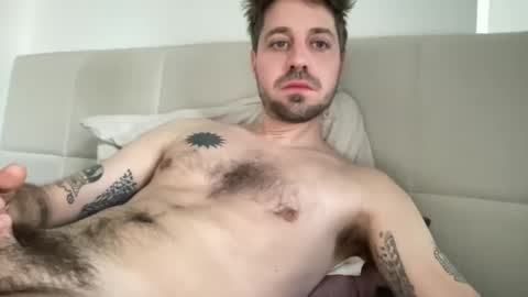 Snapshot of frankybiiig chatting on 10, 3, 2025 thegoodandbiiig online show from 10, 3, 2025