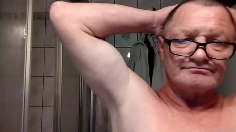 Wolfi online show from 3, 3, 2025