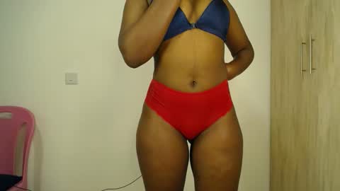 Snapshot of freaky_ass chatting on 6, 5, 2026 Berry online show from 6, 5, 2026
