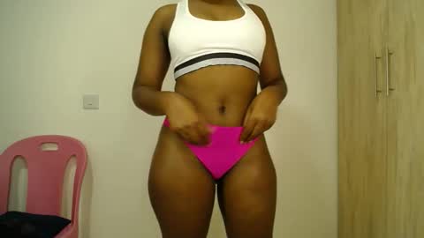 Snapshot of freaky_ass chatting on 7, 5, 2026 Berry online show from 7, 5, 2026