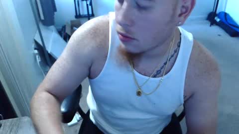 freakyfreddie305 online show from 14, 10, 2025