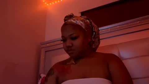 Snapshot of freakymaa chatting on 19, 5, 2026 Freakymaa online show from 19, 5, 2026