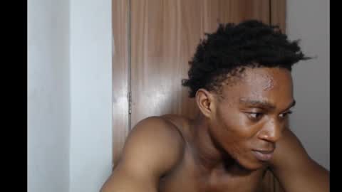 freakyslut30 online show from 28, 2, 2025