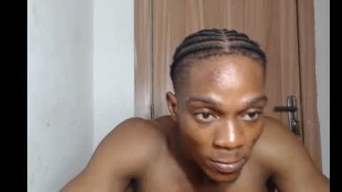 freakyslut30 online show from 3, 3, 2025