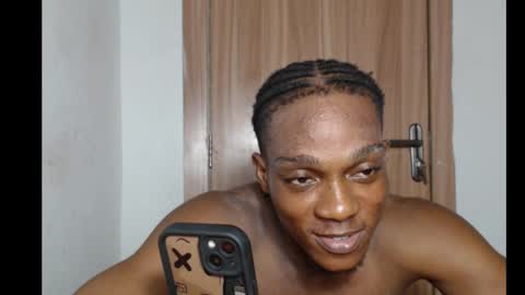 freakyslut30 online show from 10, 3, 2025