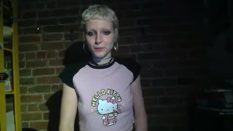 Lily Red online show from 11, 5, 2026