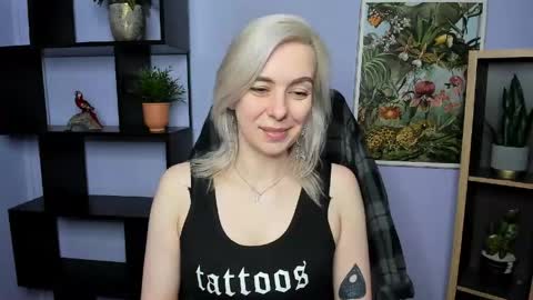 Snapshot of freeanne chatting on 26, 5, 2026 Anne online show from 26, 5, 2026