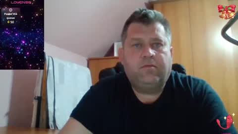 Snapshot of freeboy80180 chatting on 5, 2, 2025 freeboy80180 online show from 5, 2, 2025