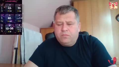 Snapshot of freeboy80180 chatting on 6, 2, 2025 freeboy80180 online show from 6, 2, 2025