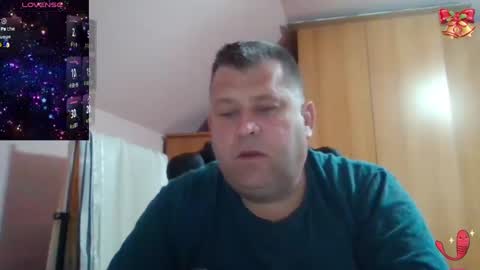 Snapshot of freeboy80180 chatting on 28, 2, 2025 freeboy80180 online show from 28, 2, 2025