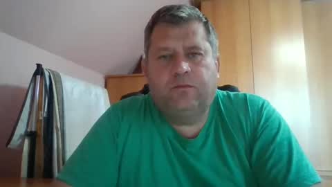 Snapshot of freeboy80180 chatting on 21, 9, 2025 freeboy80180 online show from 21, 9, 2025