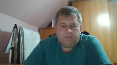 Snapshot of freeboy80180 chatting on 21, 9, 2025 freeboy80180 online show from 21, 9, 2025