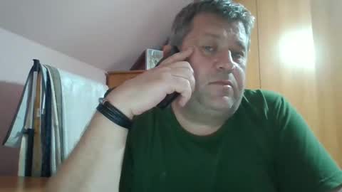 Snapshot of freeboy80180 chatting on 24, 9, 2025 freeboy80180 online show from 24, 9, 2025