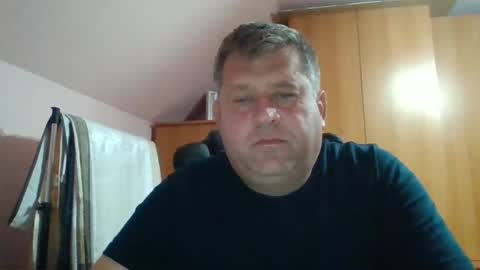 Snapshot of freeboy80180 chatting on 17, 10, 2025 freeboy80180 online show from 17, 10, 2025