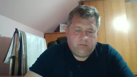 Snapshot of freeboy80180 chatting on 27, 10, 2025 freeboy80180 online show from 27, 10, 2025