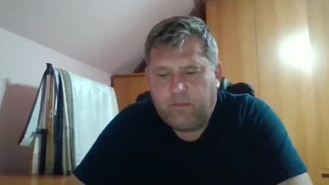 Snapshot of freeboy80180 chatting on 30, 10, 2025 freeboy80180 online show from 30, 10, 2025