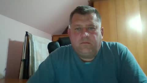 Snapshot of freeboy80180 chatting on 7, 11, 2025 freeboy80180 online show from 7, 11, 2025