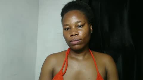 frekkymorelle online show from 7, 2, 2025