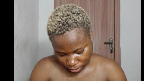 frekkymorelle online show from 5, 10, 2025