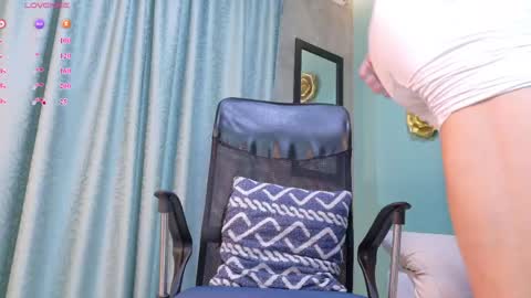 Snapshot of french_sexx chatting on 28, 4, 2026 Xavier online show from 28, 4, 2026