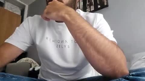 Frenchaddict75111 online show from 27, 9, 2025