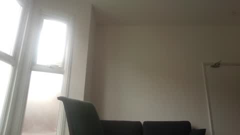 Snapshot of frenchbdmaninlondon chatting on 8, 6, 2026 Horny Paul online show from 8, 6, 2026
