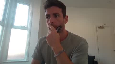 Snapshot of frenchbdmaninlondon chatting on 20, 7, 2026 Horny Paul online show from 20, 7, 2026