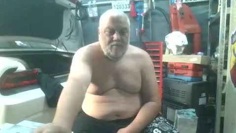 Snapshot of frenchdaddy95 chatting on 24, 7, 2026 frenchdaddy95 online show from 24, 7, 2026