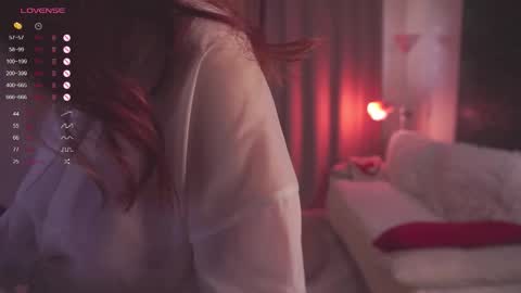 frencheseyes online show from 17, 9, 2025