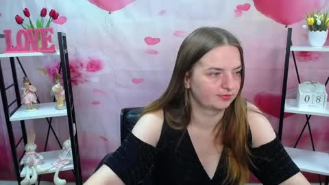 Snapshot of freyadak chatting on 8, 5, 2026 FreyaDak online show from 8, 5, 2026