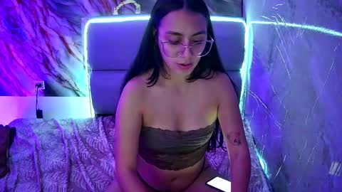 Freyja online show from 1, 2, 2025