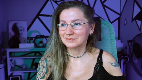 Snapshot of fridatander chatting on 23, 1, 2025 Frida Tander online show from 23, 1, 2025