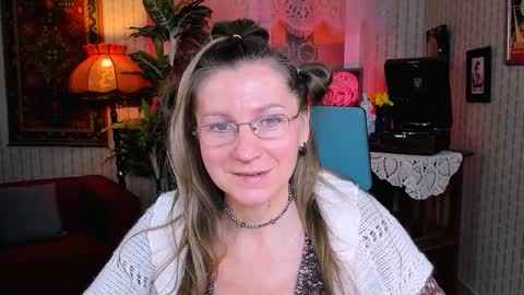 Snapshot of fridatander chatting on 31, 1, 2025 Frida Tander online show from 31, 1, 2025